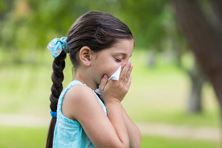 أمراض الصيف.. 4 مشاكل صحية يتعرض لها طفلك في العطلة الصيفية