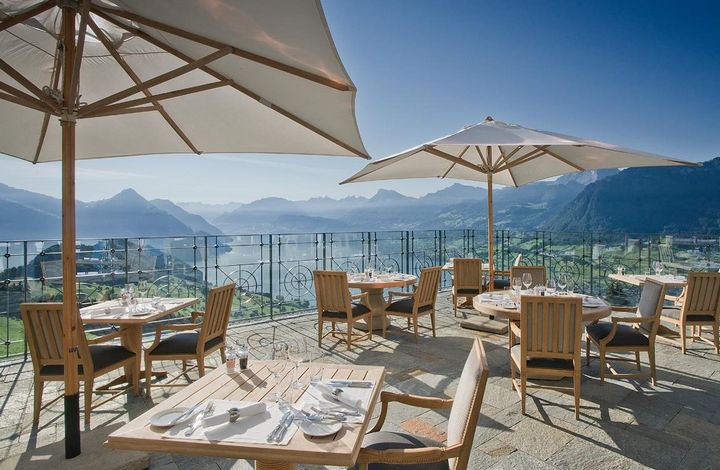 فندق فيلا هونيغ في سويسرا - مطعم