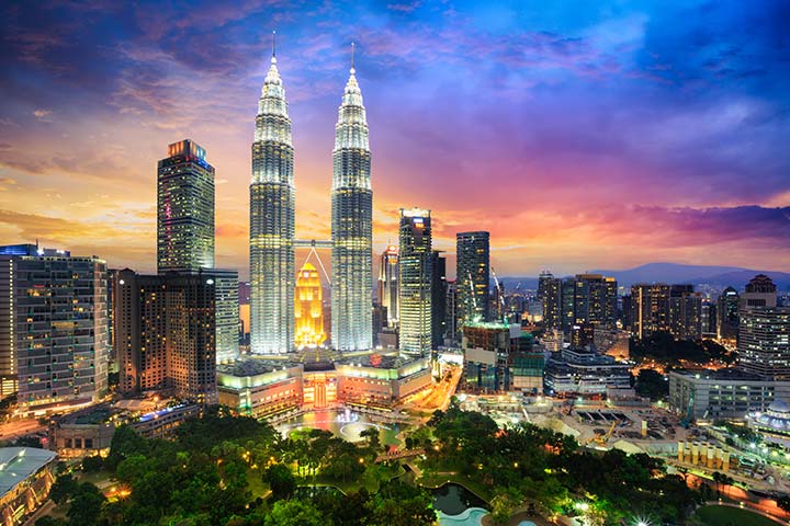 لماذا تعتبر ماليزيا إحدى أفضل وجهات السفر على مدار العام؟