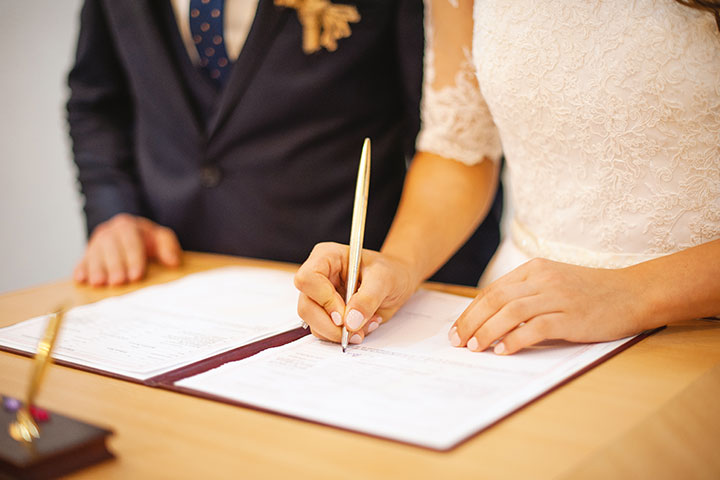 ما الشروط التي يمكن وضعها في عقد الزواج؟
