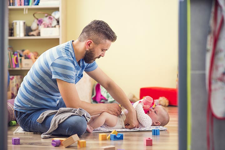 إنعام كجه جي تكتب: من يريد إجازة الأبوّة؟