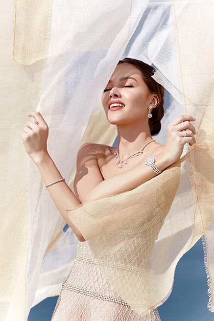 كيف تختار العروس مجوهرات يوم زفافها بأناقة تعكس شخصيتها وتناسب اطلالتها؟