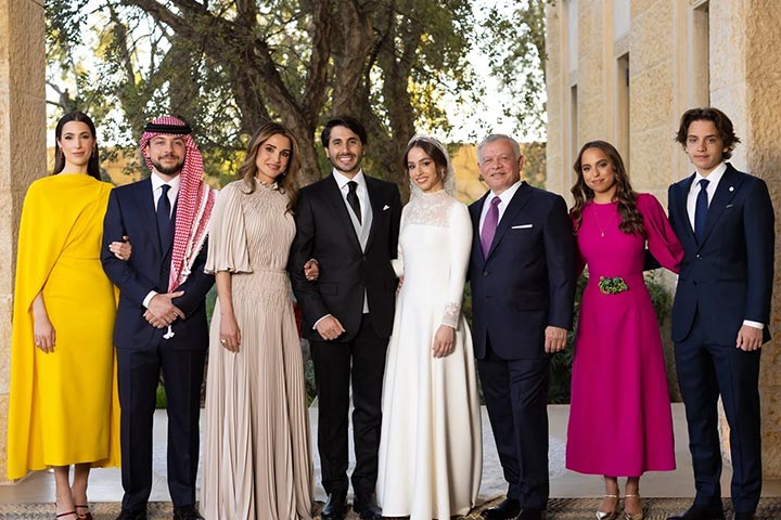 إطلالات بفخامة ملكية في حفل زفاف الأميرة إيمان بنت عبد الله الثاني