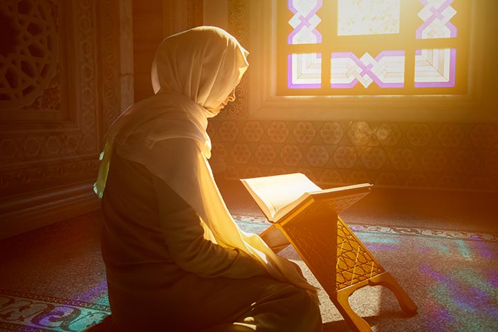 "ماتت حزناً على زوجها بعد رحيله بساعات".. القرآن يقودنا إلى اعتدال المشاعر الإنسانية