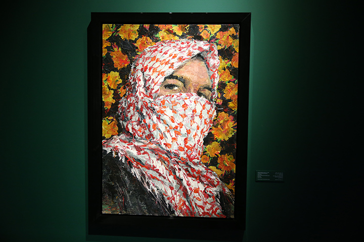 أعمال نادرة توثق تاريخ الإمارات في معرض «مقتنيات دبي»