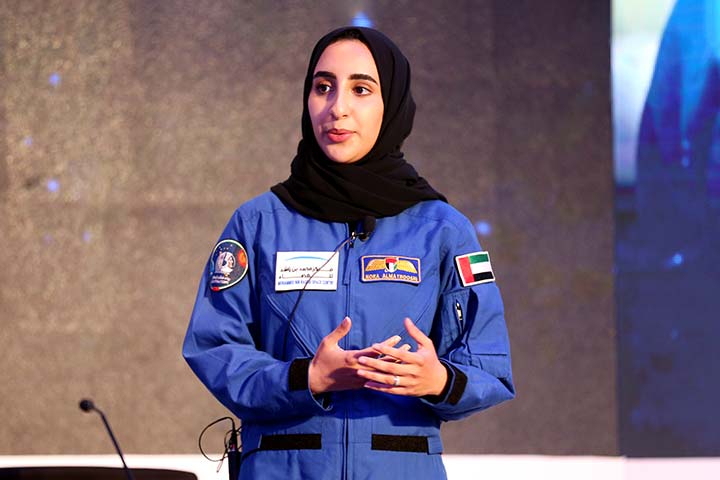 د. حسن مدن يكتب: المرأة الإماراتية والمستقبل