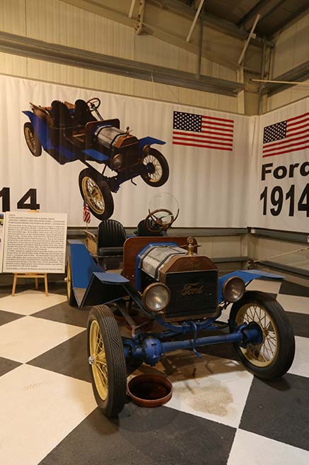 3 أسباب لزيارة متحف تاريخ سيارات الدفع الرباعي في الشارقة