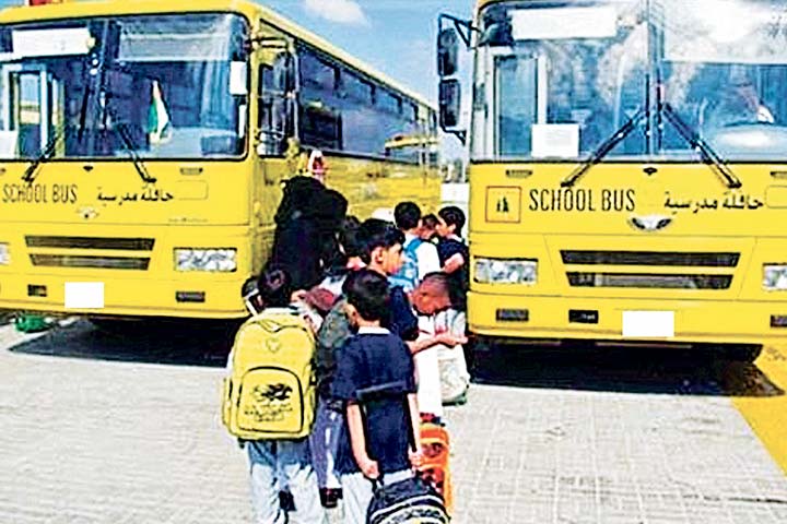"القواعد الذهبية لركوب الحافلة المدرسية".. حملة تواكب العام الدراسي الجديد