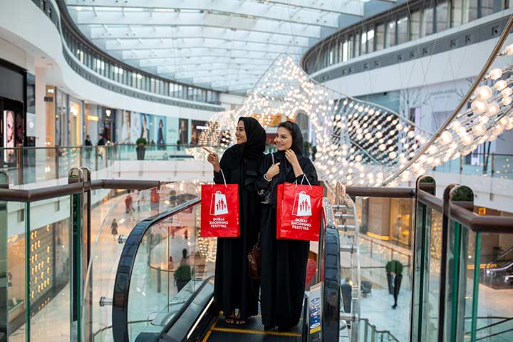 "أضواء دبي" تثري "مهرجان التسوق" بفعاليات ساحرة