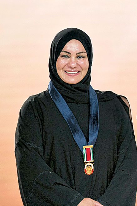 مكرَمة بجائزة أبو ظبي عام 2016