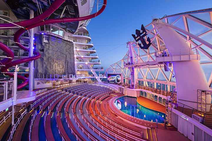 اكتشفوا باخرة Wonder of the Seas.. أكبر فندق عائم في العالم