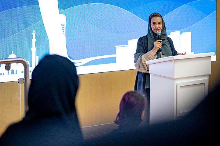 د. نوال الحوسني: مبادرة الإمارات لتحقيق الحياد المناخي تبعث على الفخر