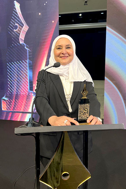 الشيخة جواهر القاسمي تكرم.. الفائزات بجائزة الشارقة لإبداعات المرأة الخليجية