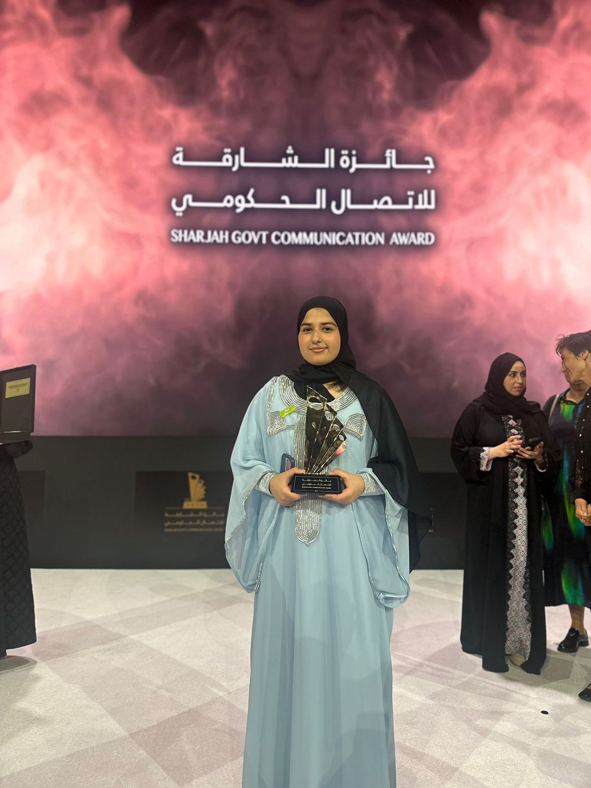 عائشة الخيال