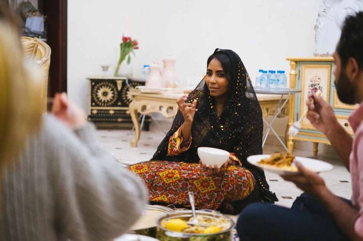 ميثاء عيسى:التراث هوية متجذرة في دمائنا.