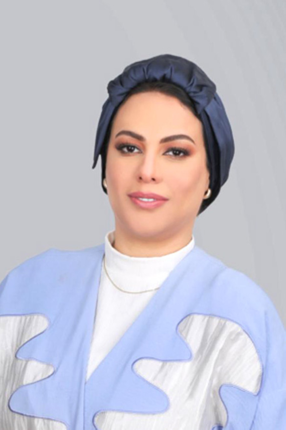 منى أبو حطب، مرشدة أسرية وتربوية