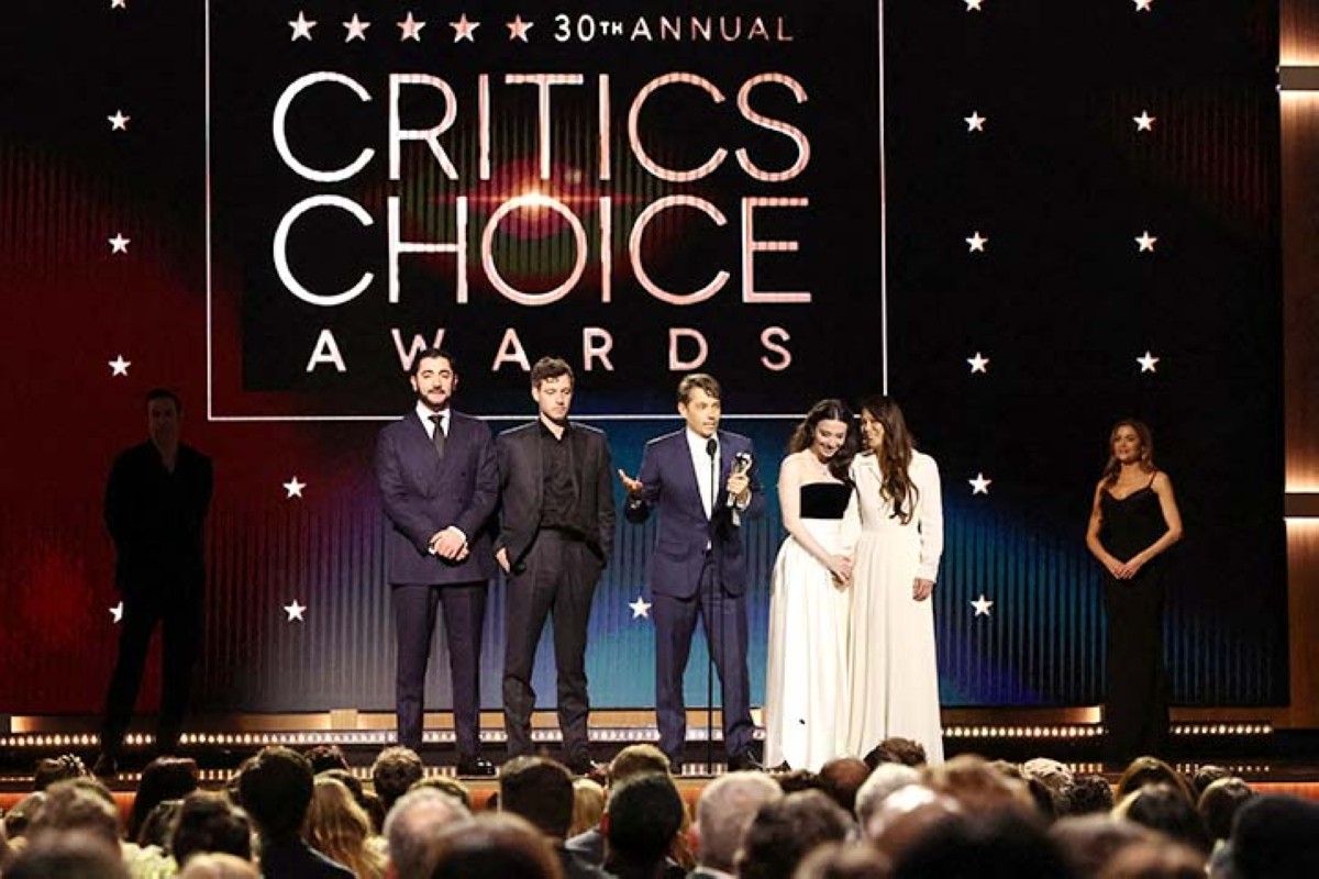 فريق عمل فيلم 