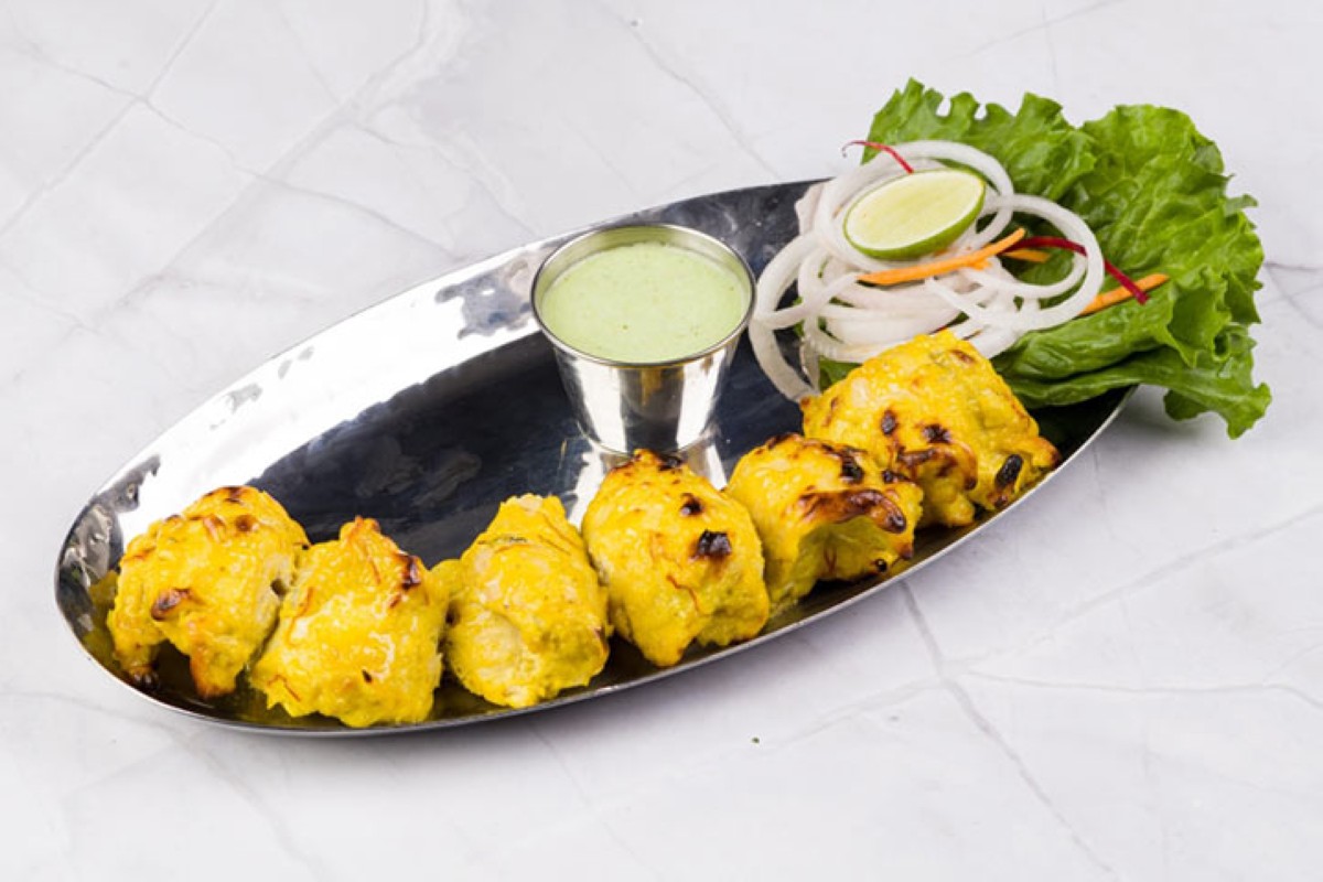 شيش طاووق تكا (كباب تكا دجاج)