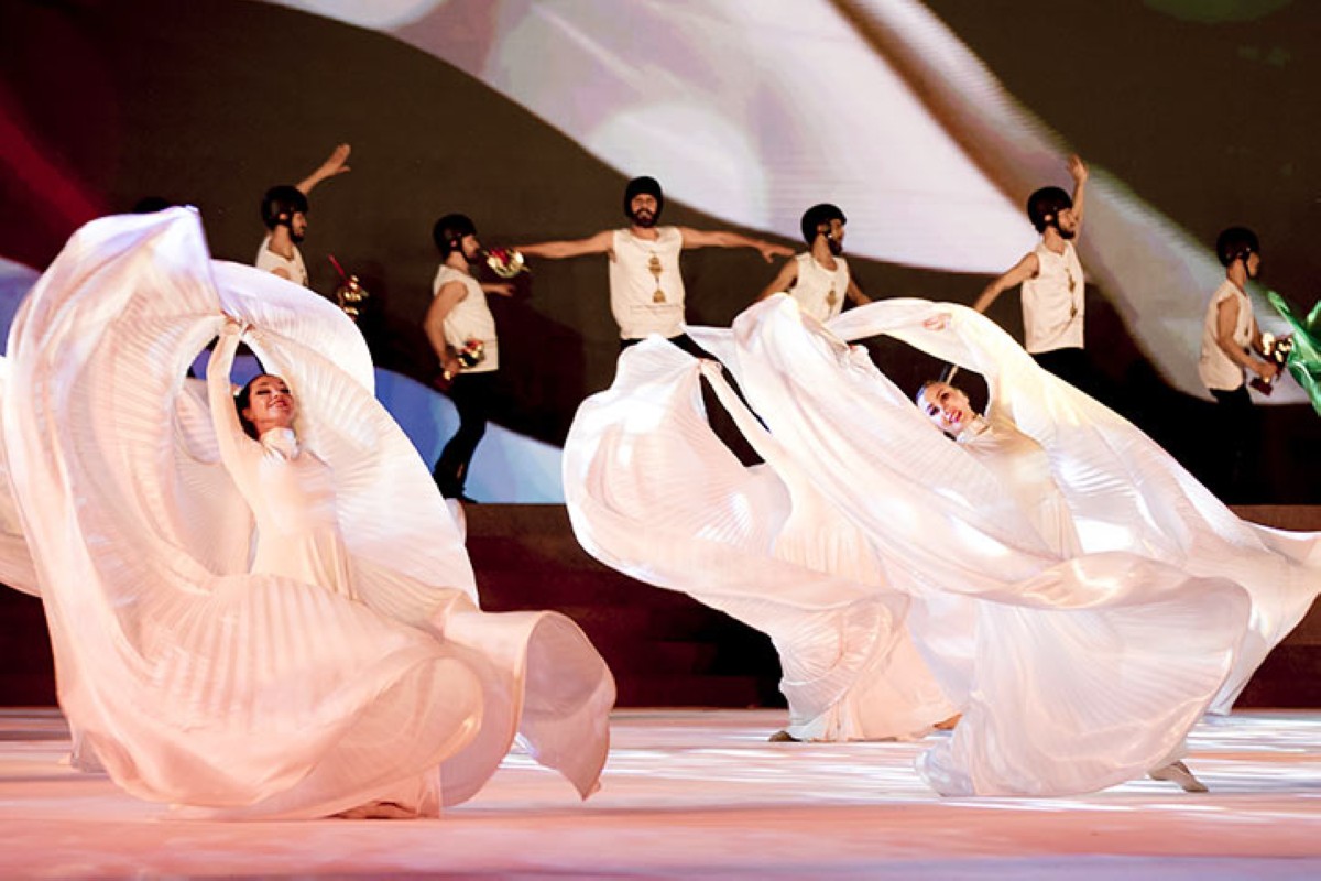 عرض فرقة أورنينا