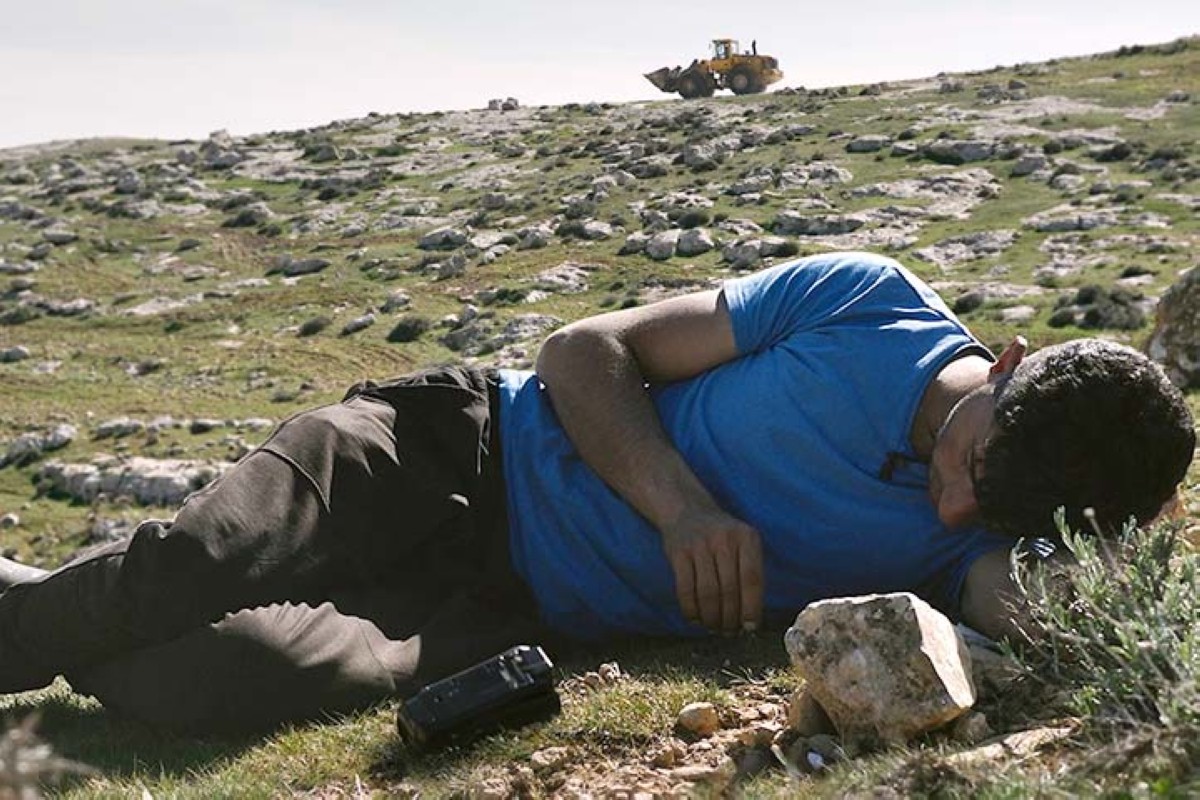 من فيلم "لا أرض أخرى"