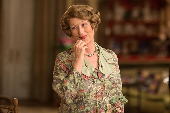 ميريل ستريب في مشهد من فيلم Florence Foster Jenkins