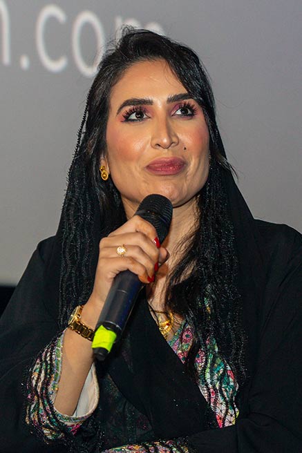 الفنانة نورة العابد