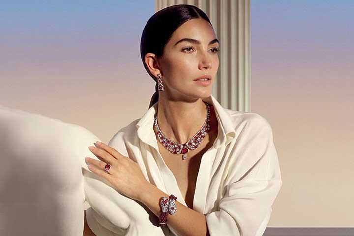 تألقي هذا الشتاء مع هذه الأكسسوارات الاستثنائية من BVLGARI