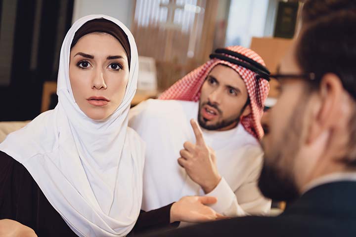 الحلف بالله كذباً.. ماذا ينتظرك من الإثم؟ وكيف تكفّر عن يمينك؟