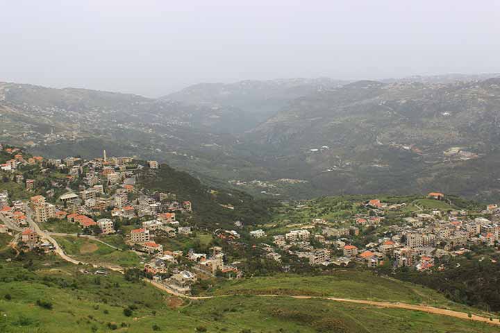 بلدات جبل لبنان.. مهرب الباحثين عن البرودة والجمال في عز الصيف